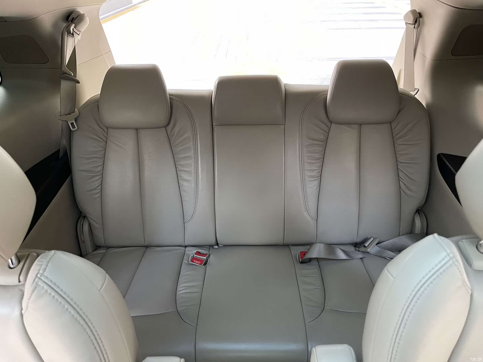 Buick GL8, 2015 13