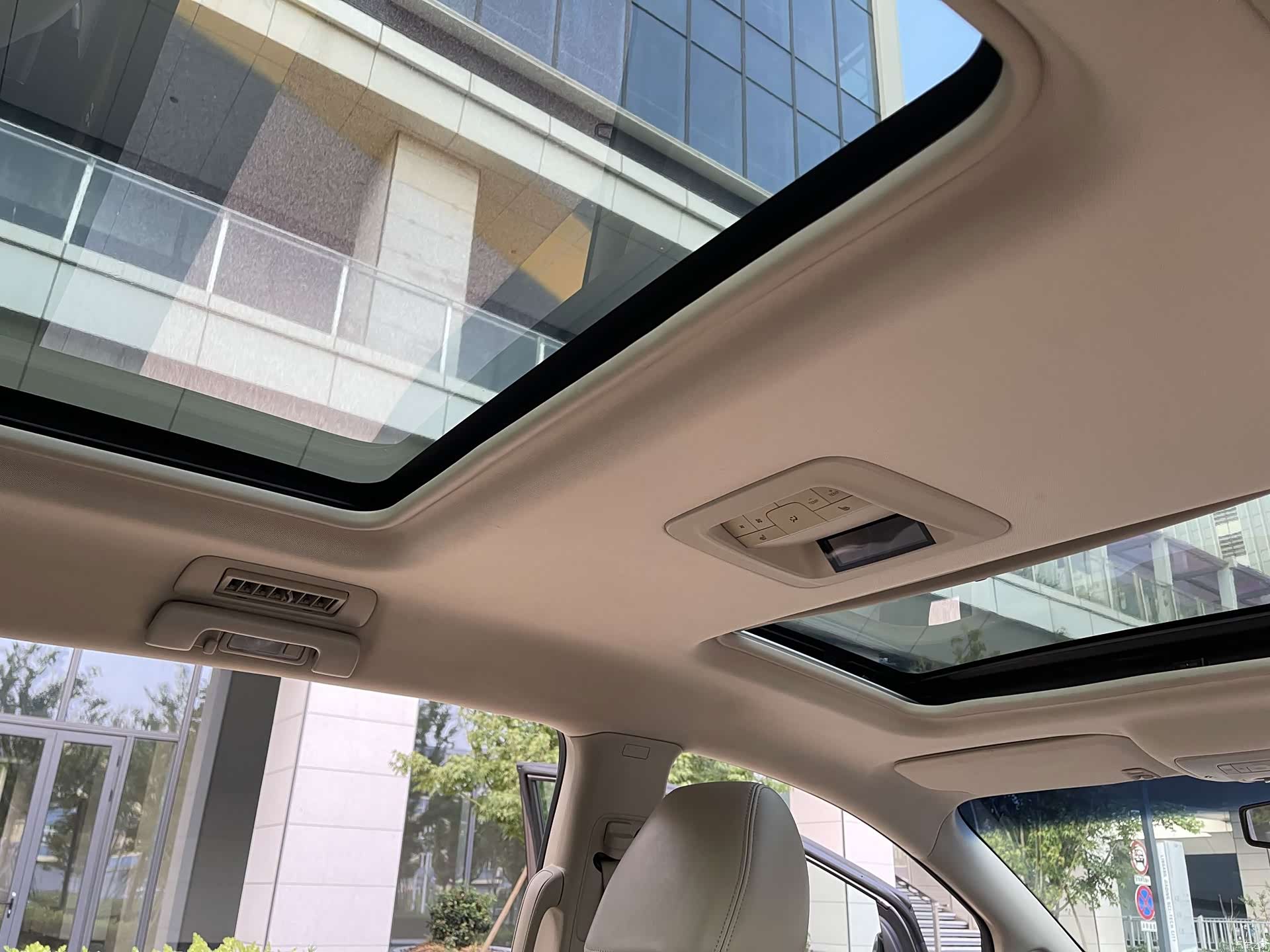 Buick GL8, 2015 14