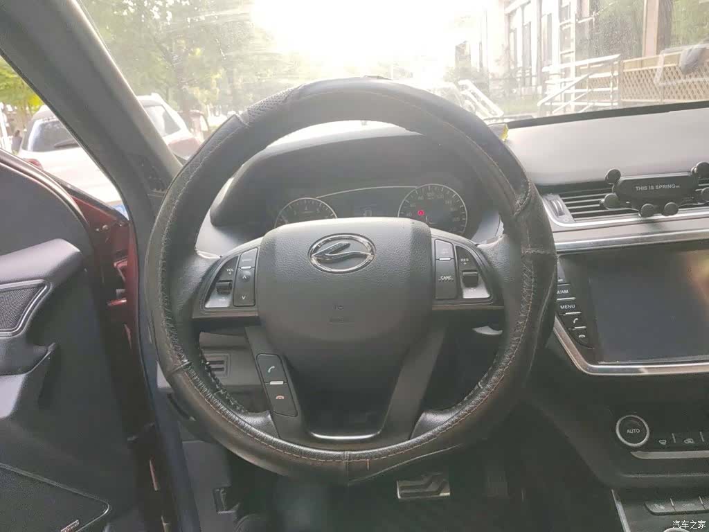 Landwind X7, 2016 3