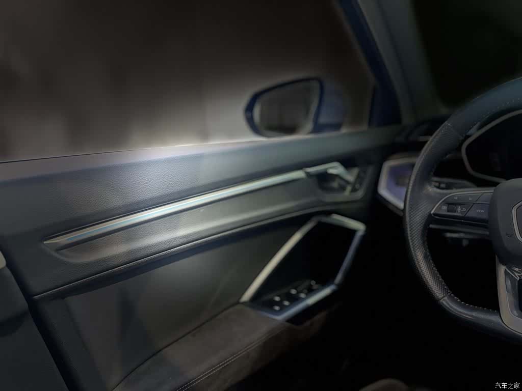 Audi Q3, 2021 15