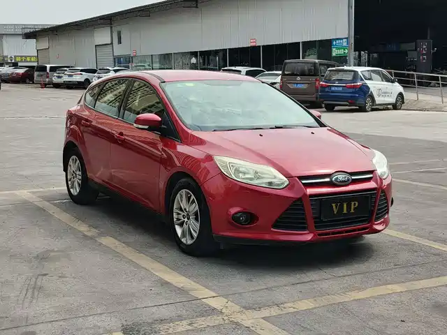 Ford Focus 2014 — купить из Китая под заказ