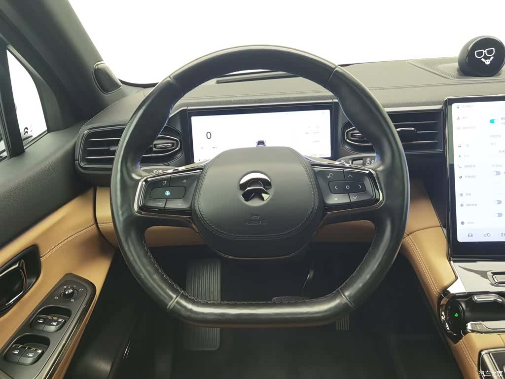 NIO ES8, 2021 11