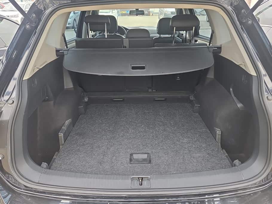 Volkswagen Tiguan L Volkswagen Tiguan L