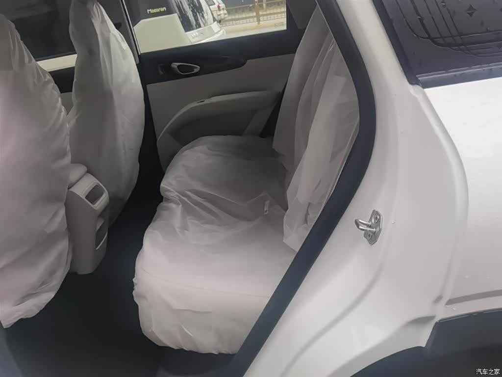 Geely Xingyuan, 2026 13