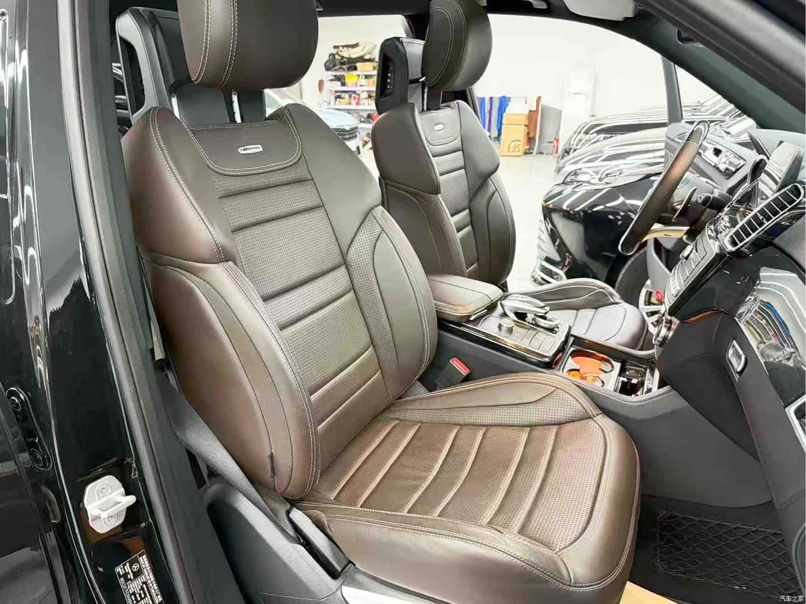 Mercedes-Benz GLS, 2017 14