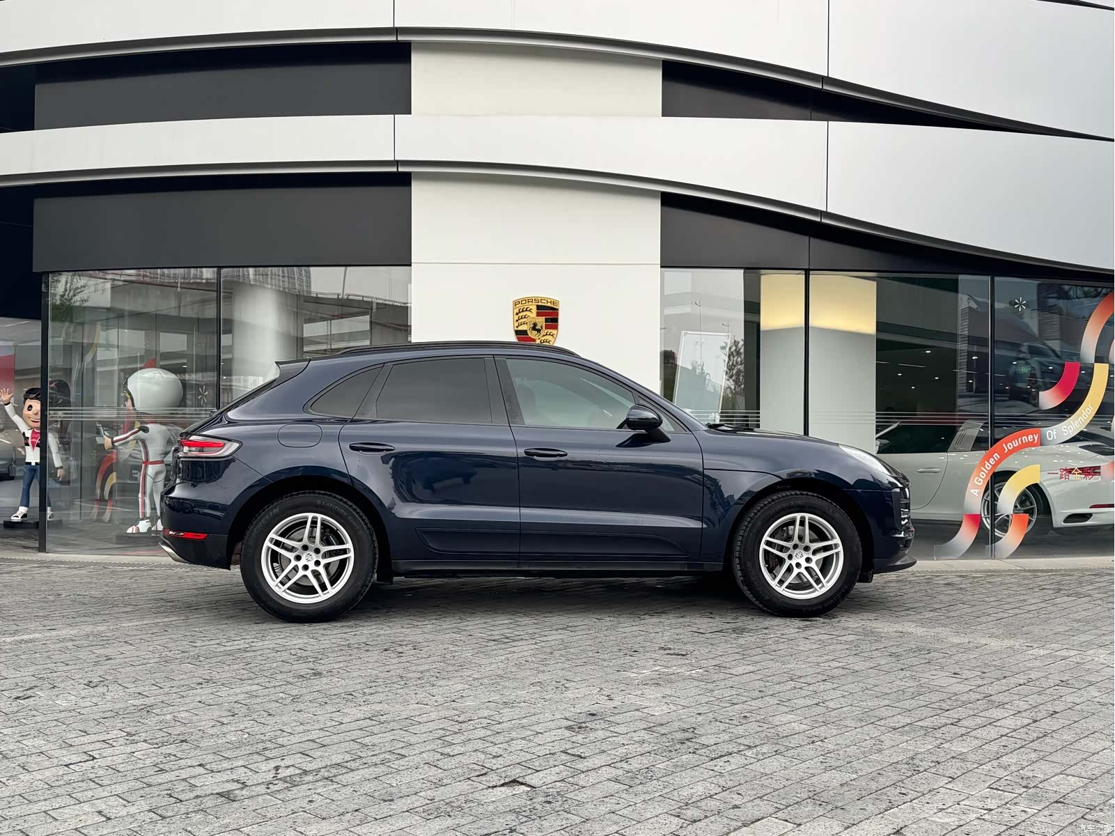 Porsche Macan, 2021 все фото