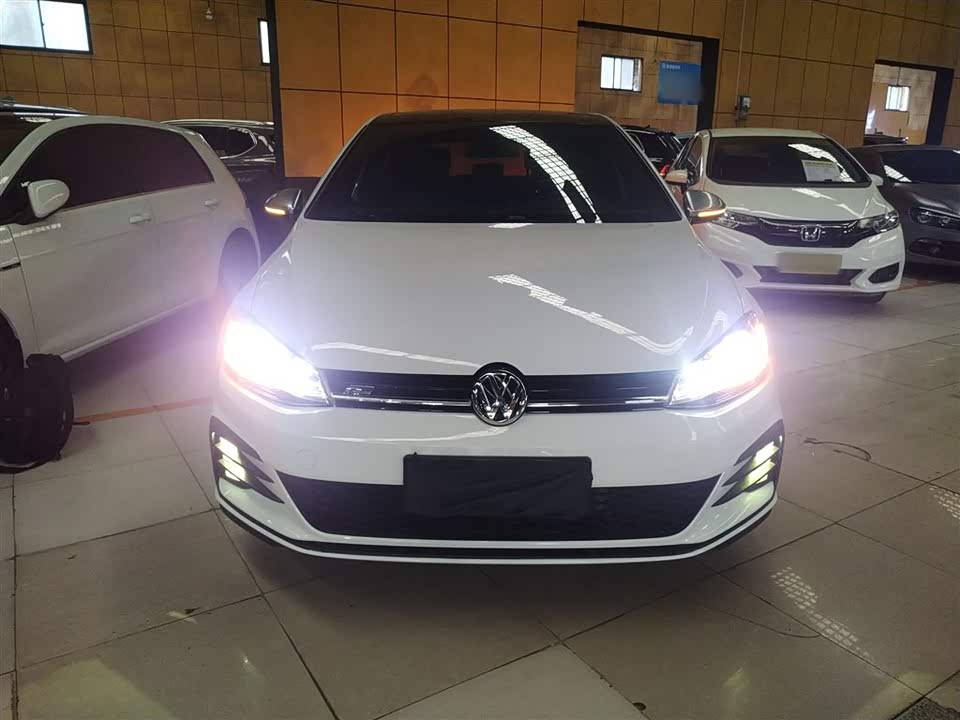 Volkswagen golf