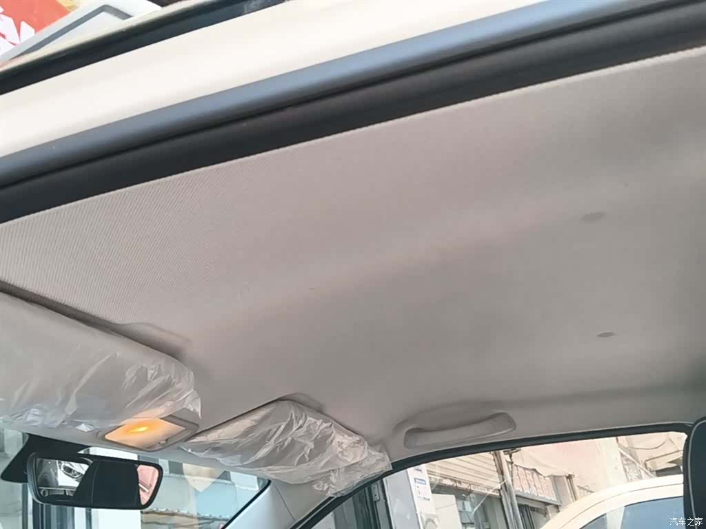 Wuling MINIEV, 2022 18