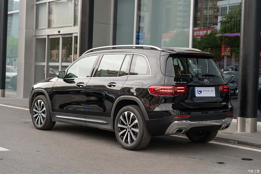 Mercedes-Benz GLB, 2025 17