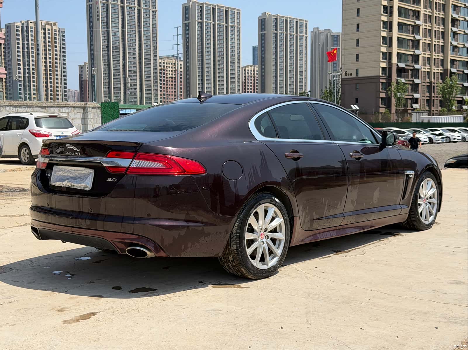 Jaguar XF, 2014 4