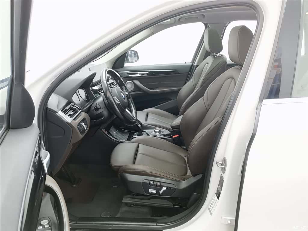 BMW X1, 2021 10