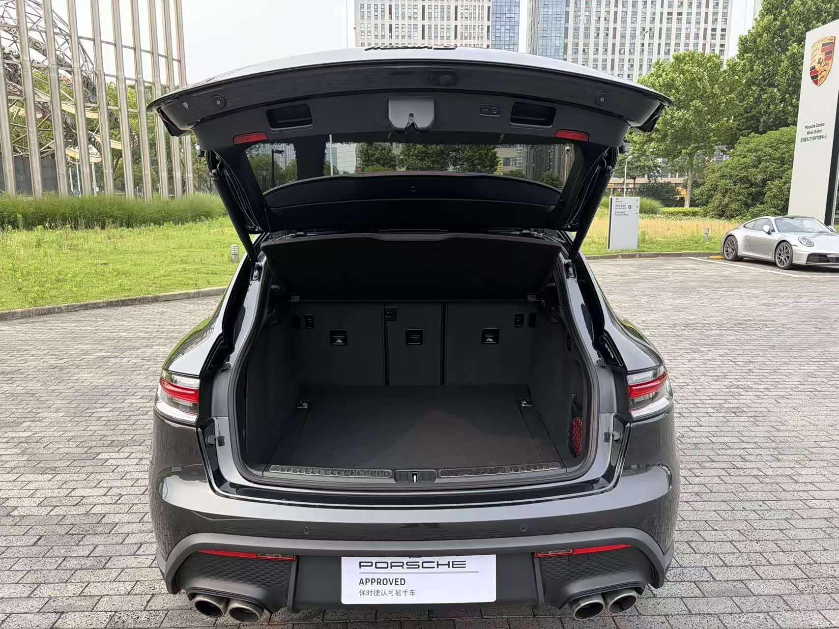 Porsche Macan, 2024 9