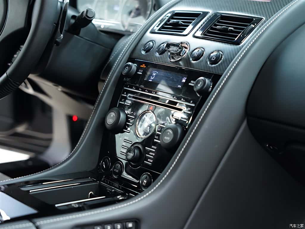 Aston Martin DBS, 2010 45