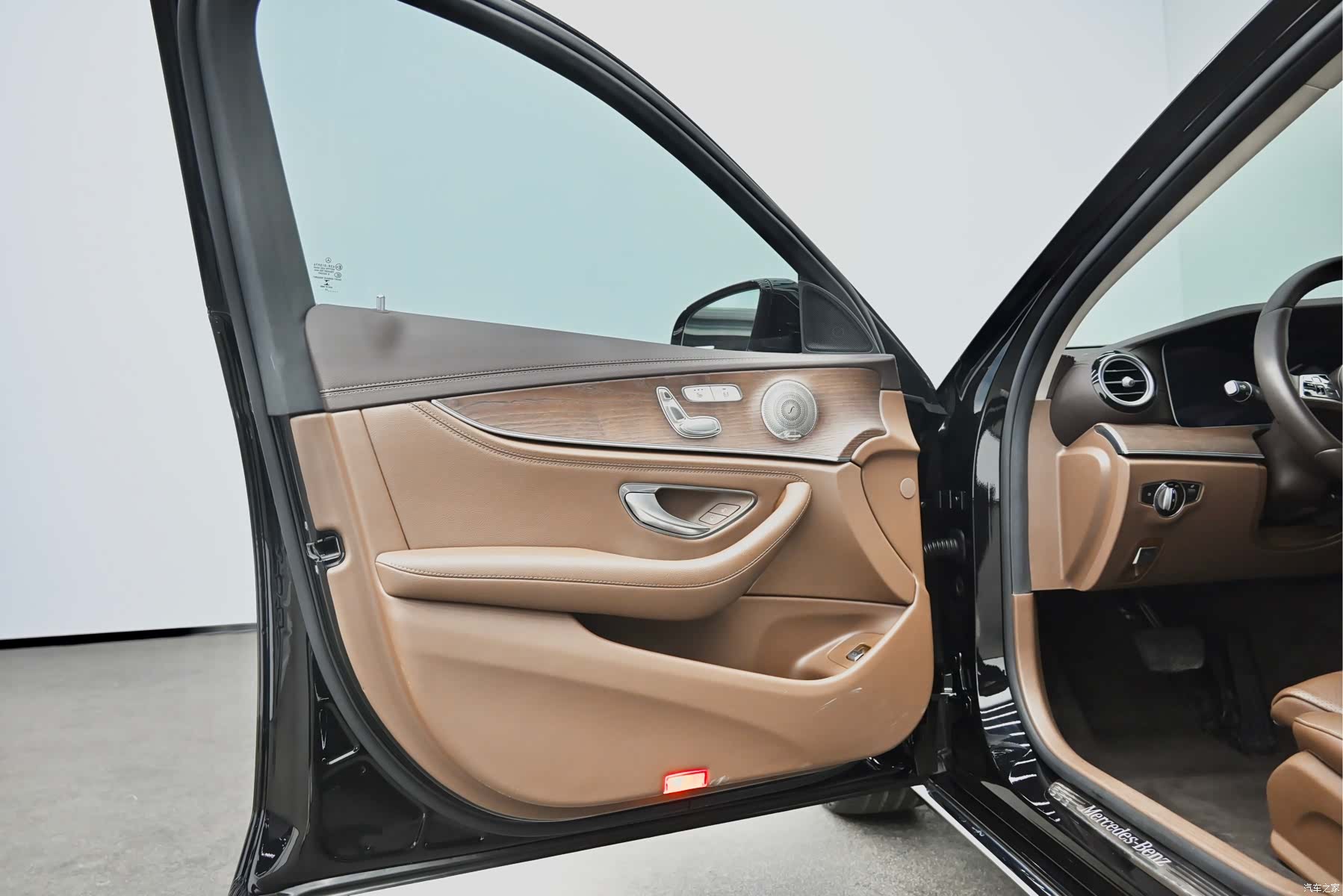 Mercedes-Benz E-Class, 2022 23