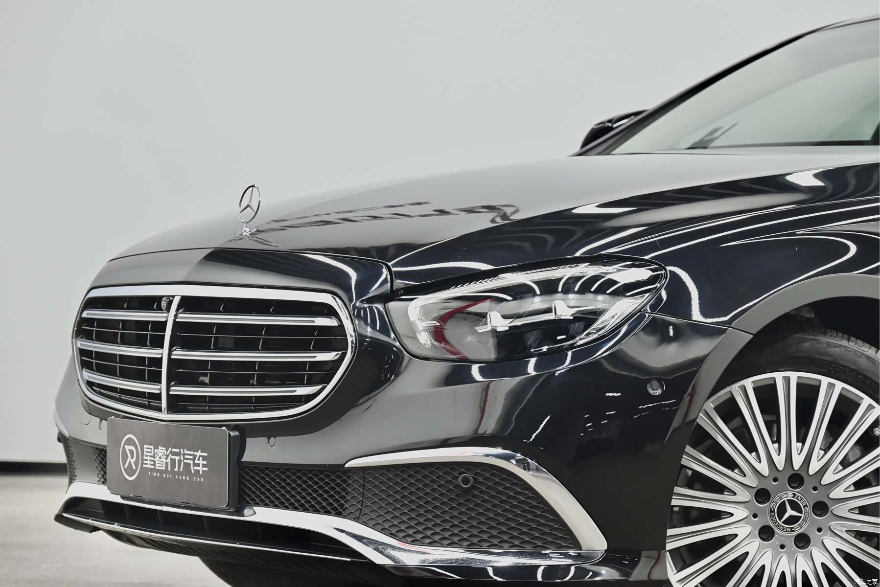 Mercedes-Benz E-Class, 2022 29