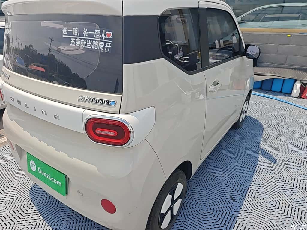 Wuling MINIEV, 2024 7