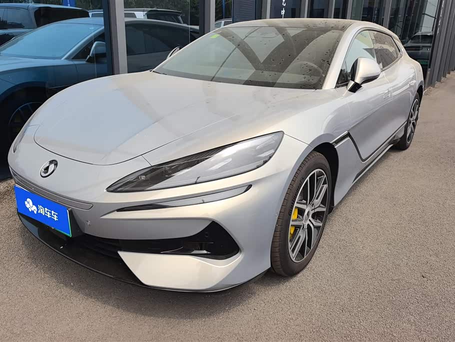 Denza Z9GT