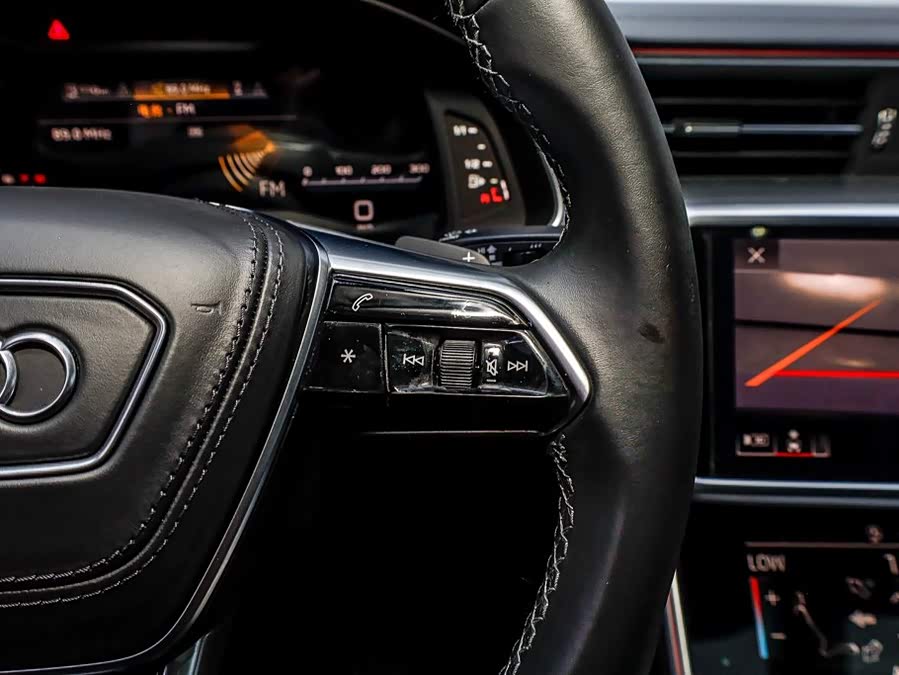 Audi A6L 2024, фото 15
