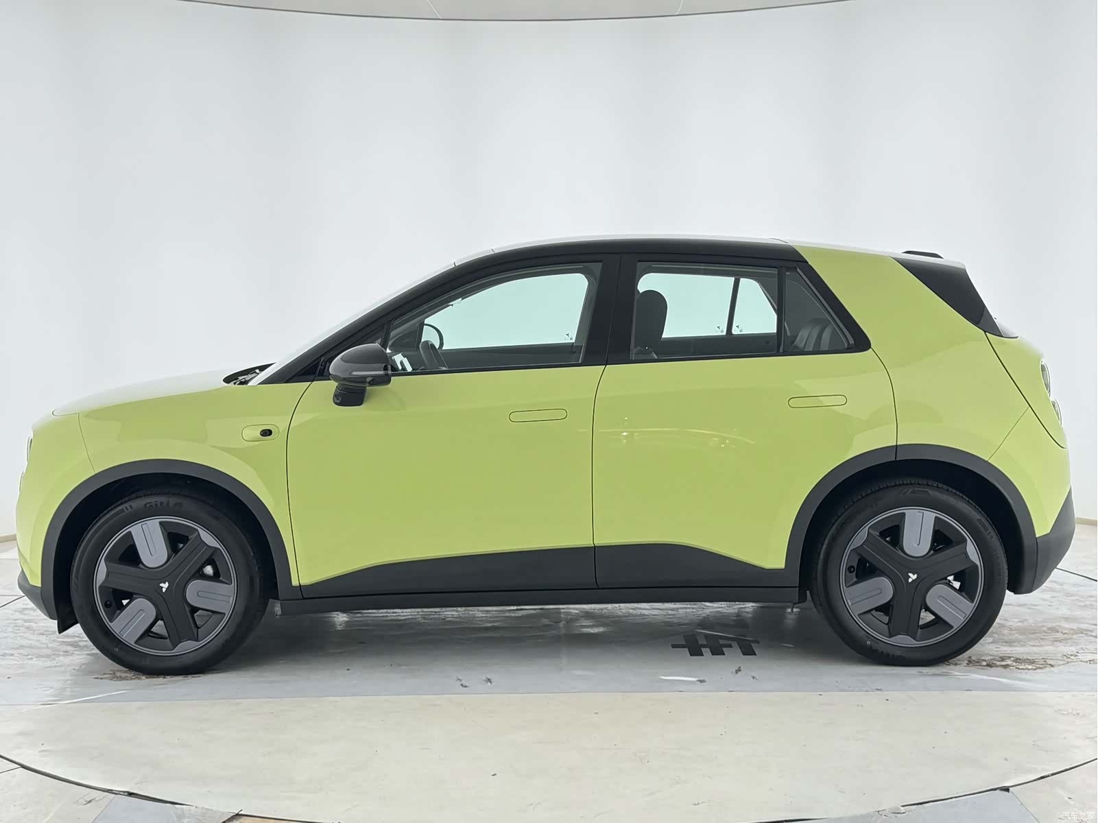 NIO firefly, 2025 4