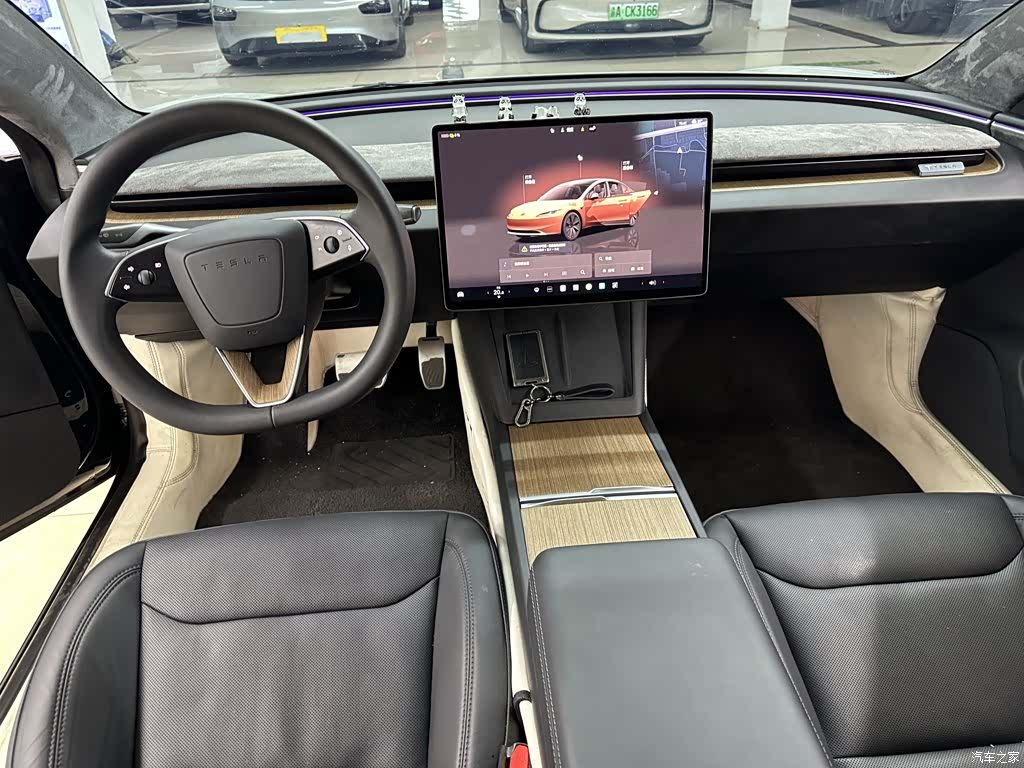 Tesla Model 3, 2023 9