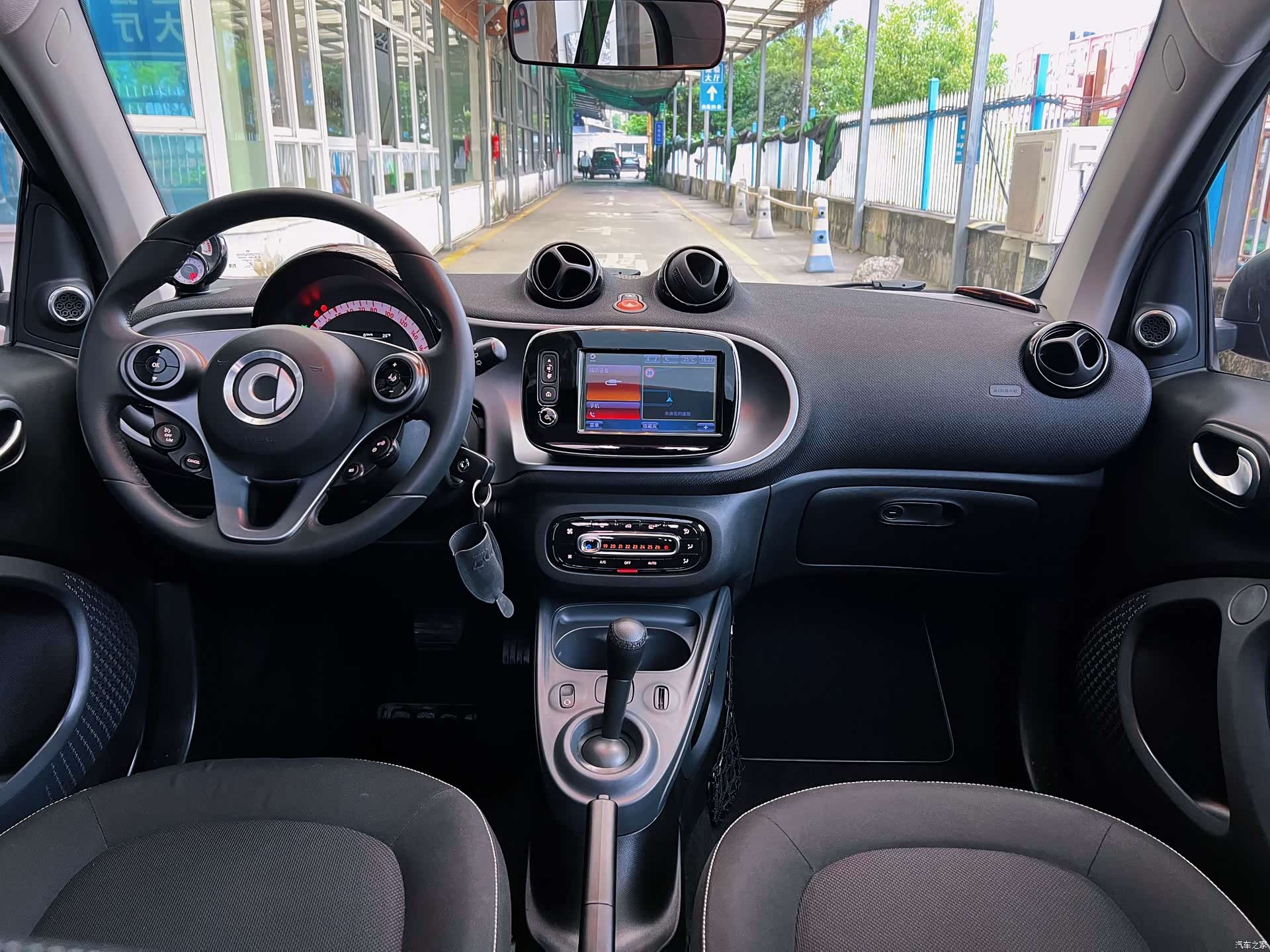 Smart Fortwo, 2017 9