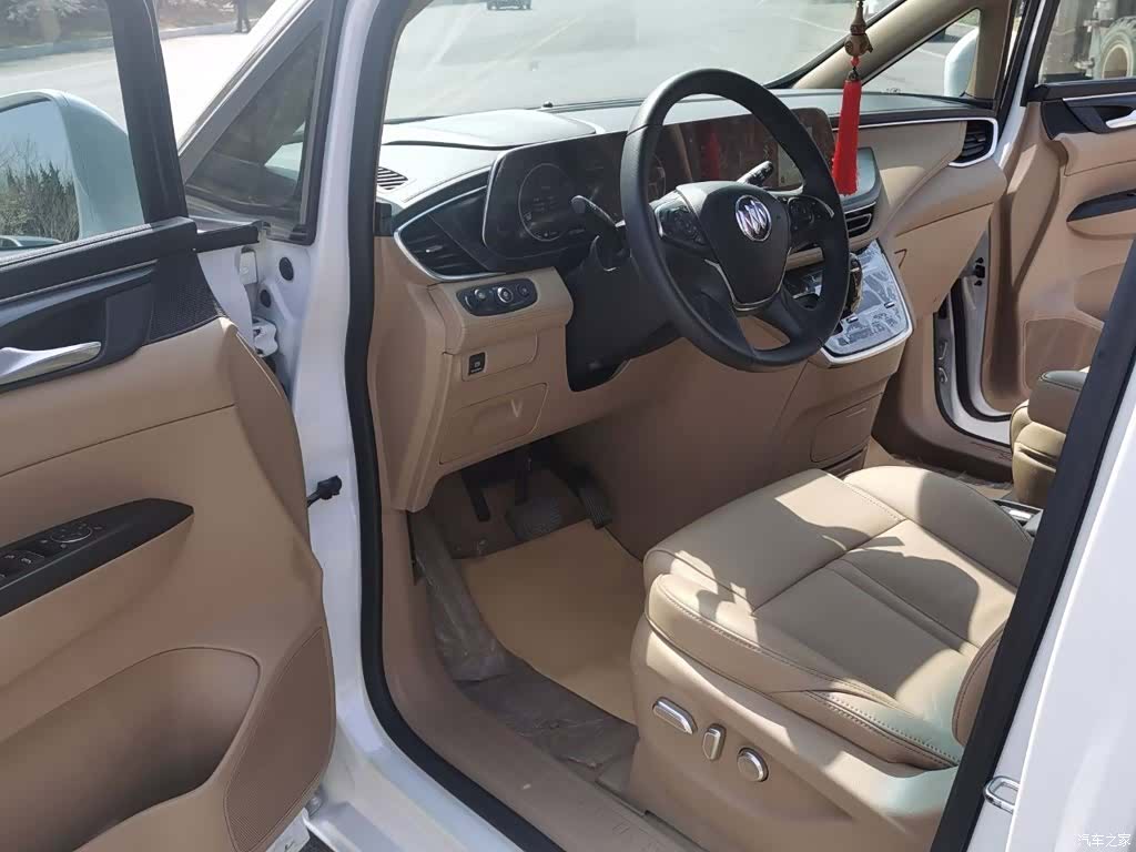 Buick GL8, 2021 12