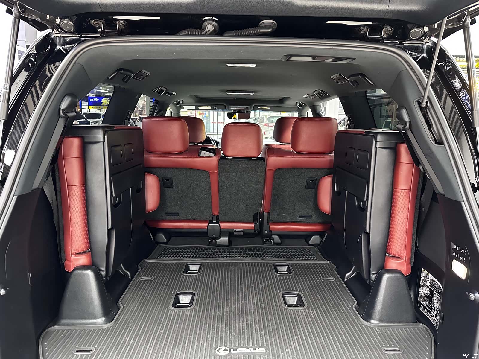 Lexus LX, 2022 9