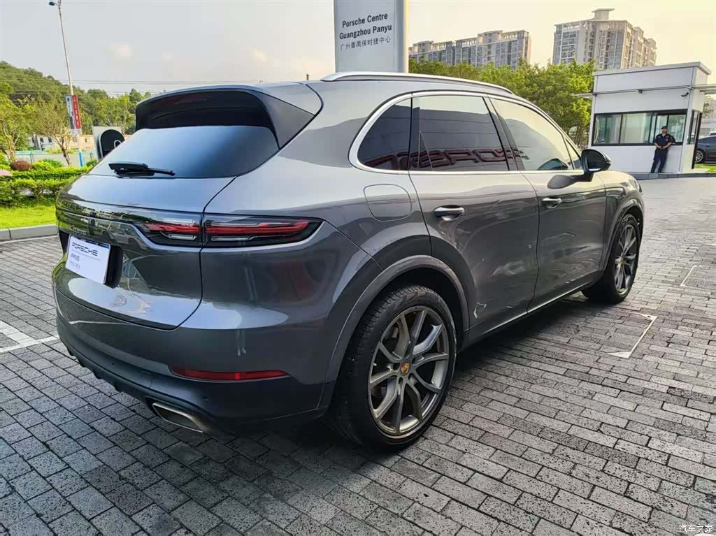 Porsche Cayenne, 2020 6