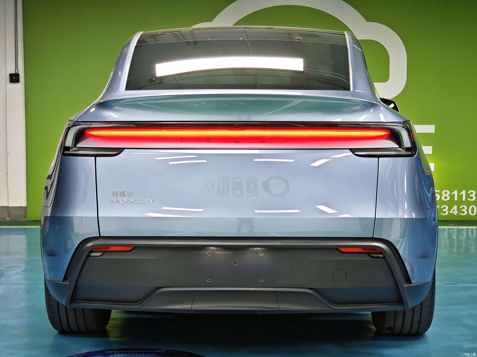 Tesla Model Y, 2025 12