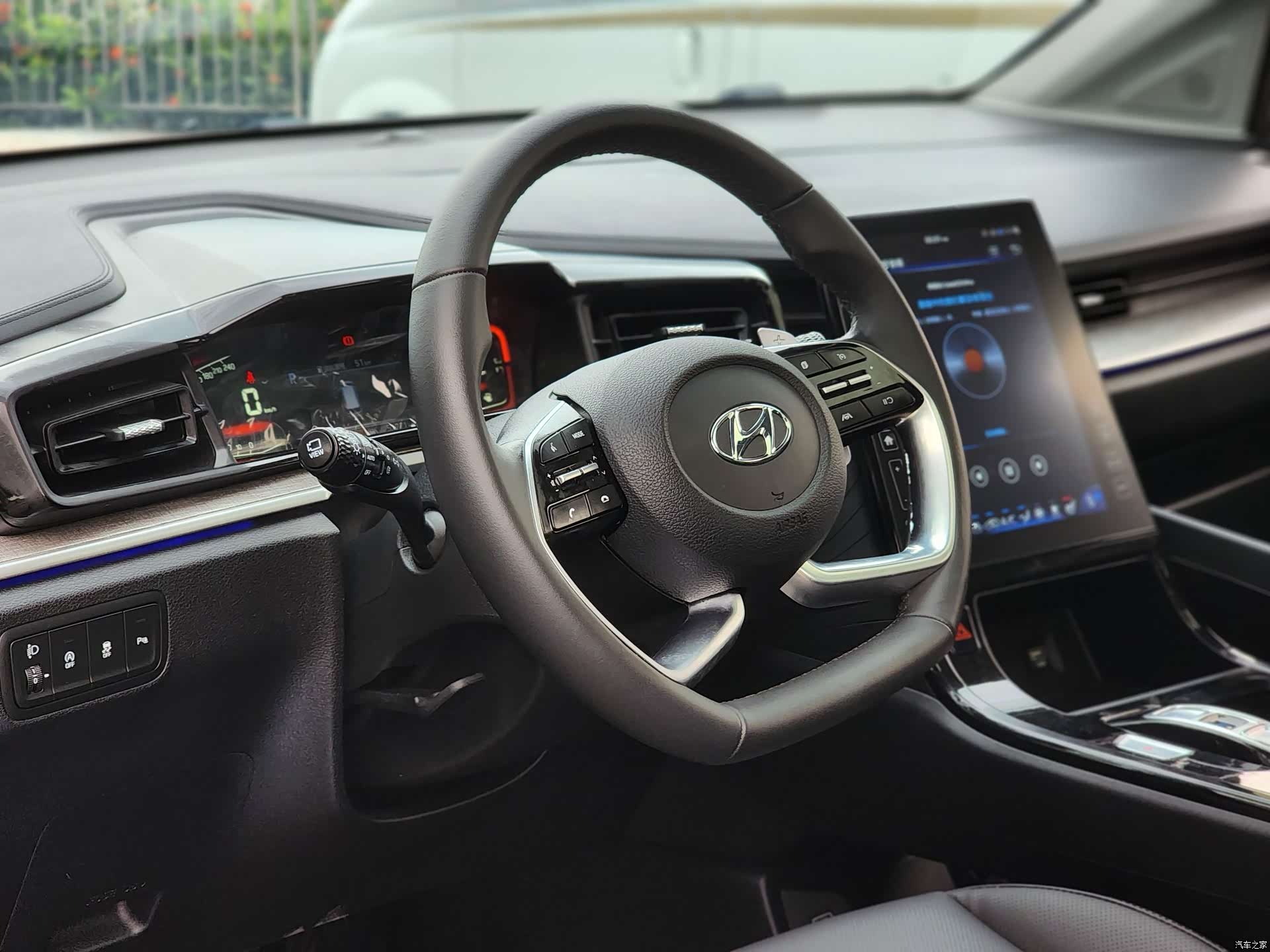 Hyundai Custo, 2023 8