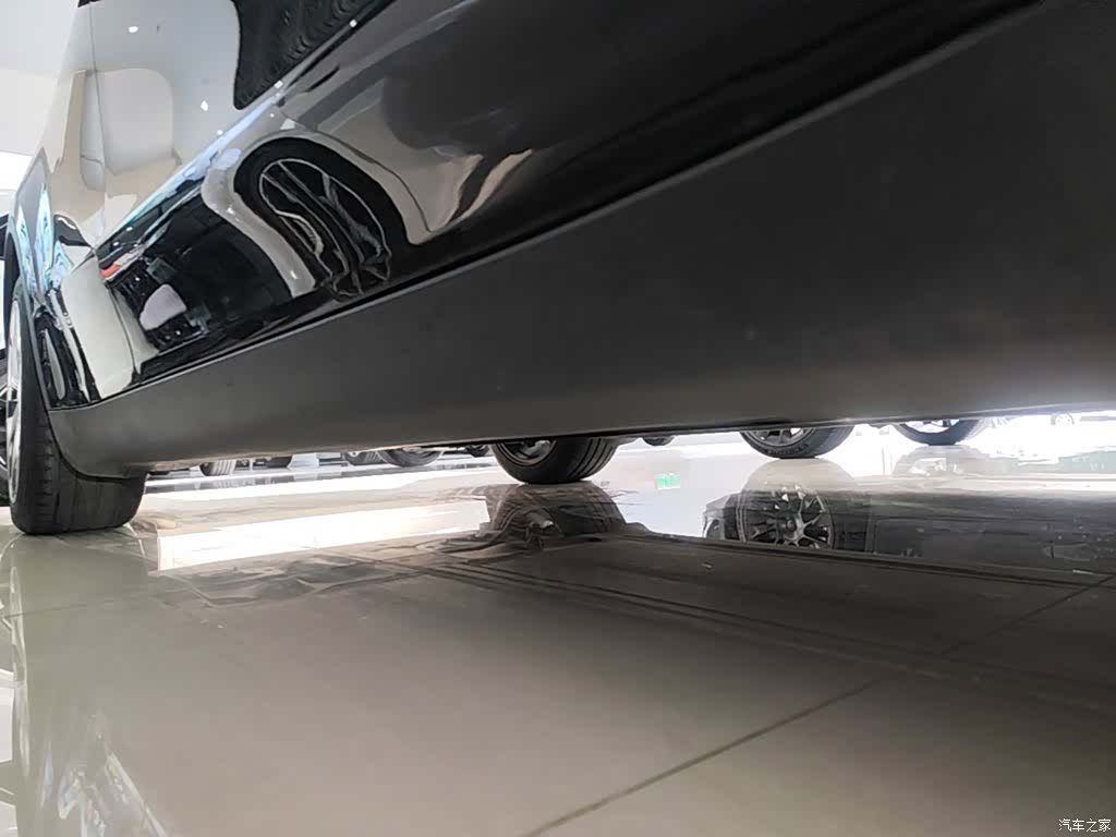 Tesla Model Y, 2023 21