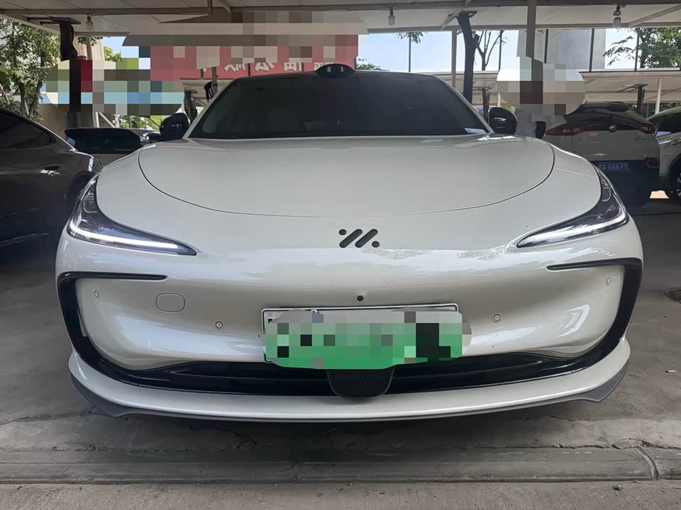 IM Motors Zhiji L6 IM Motors Zhiji L6