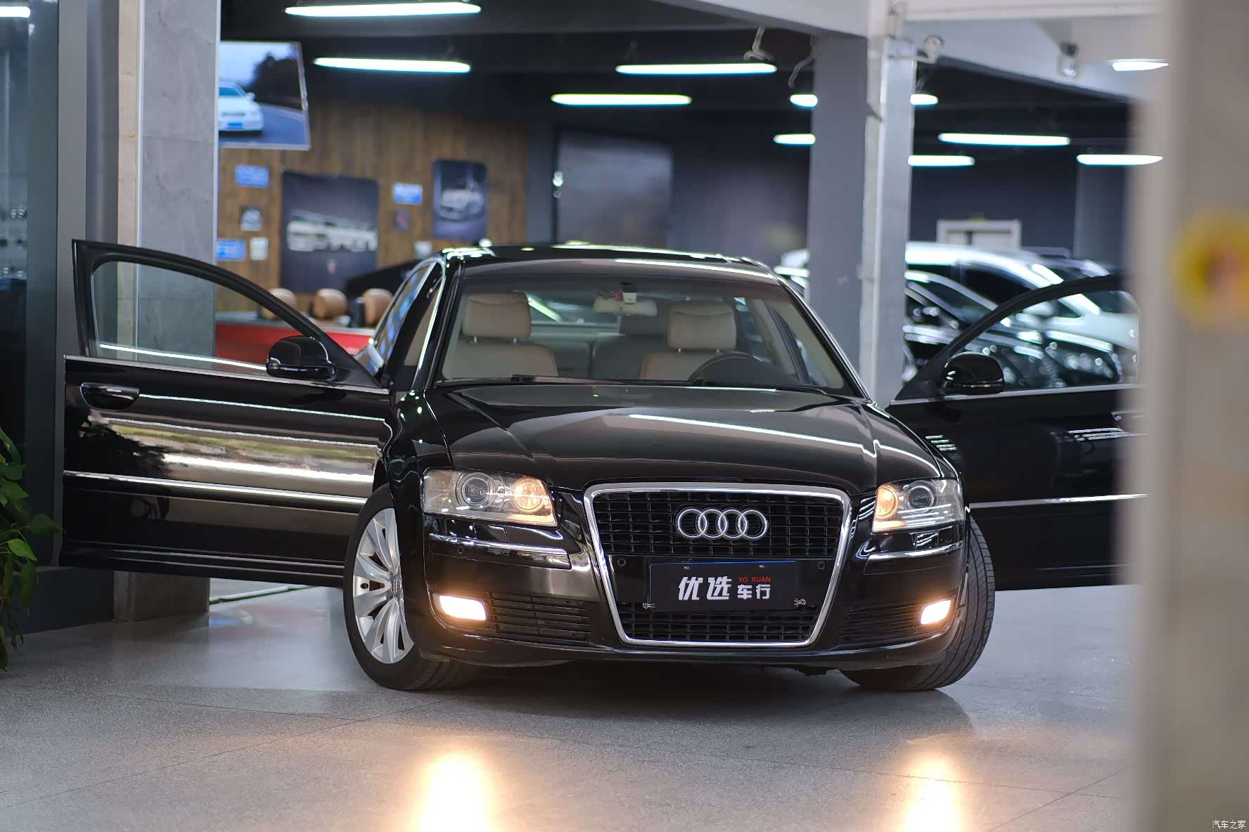Audi A8L, 2009 1