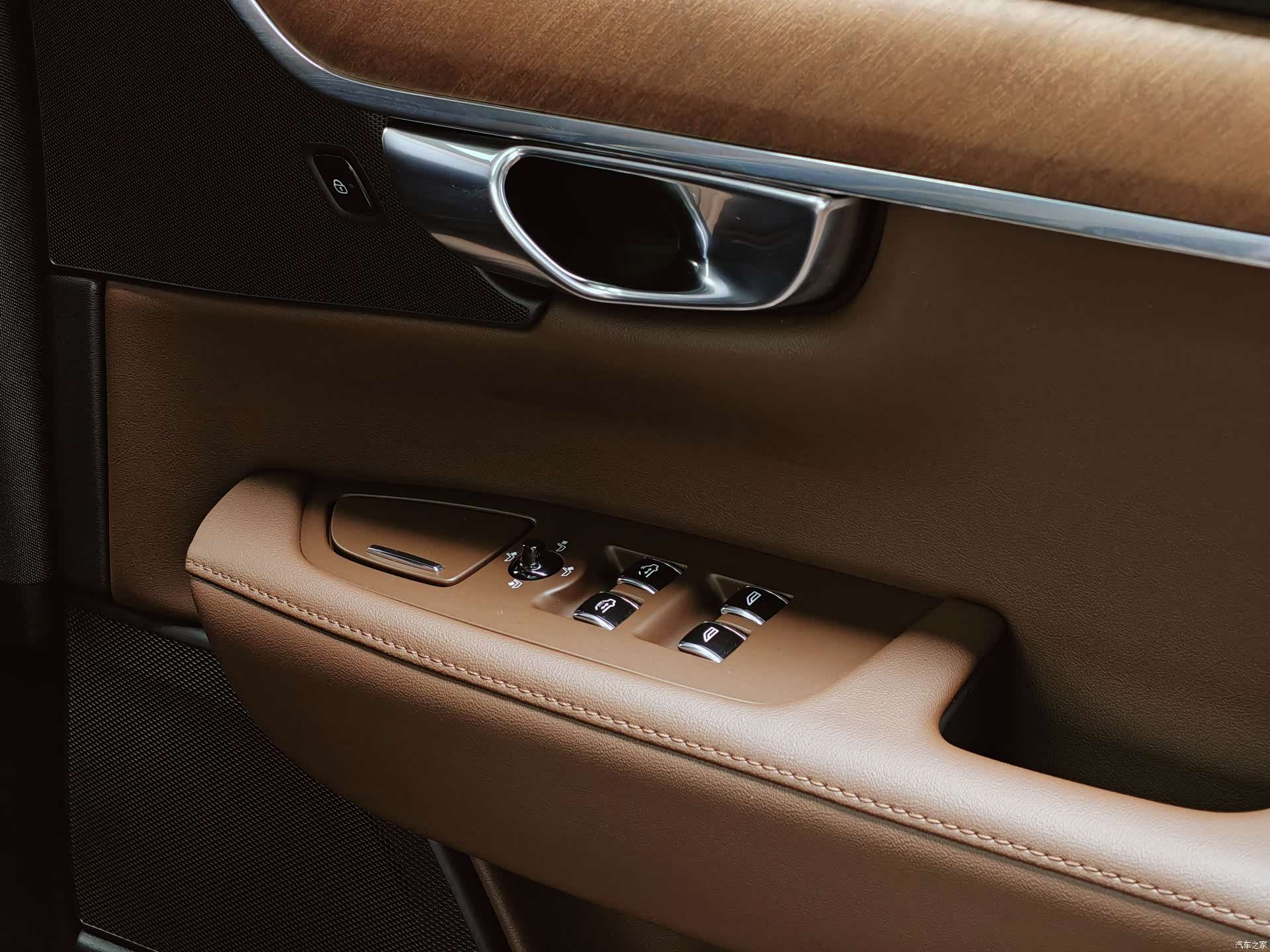 Volvo S90, 2023 20