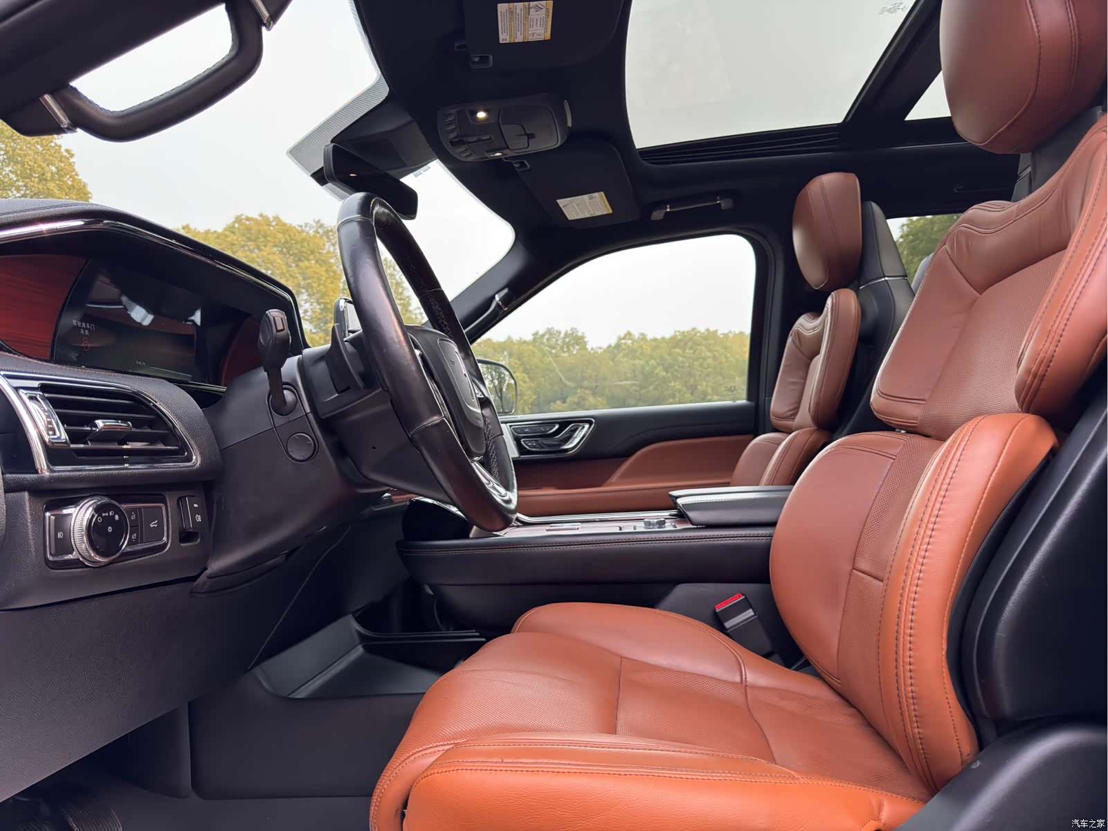 Lincoln Navigator, 2022 8