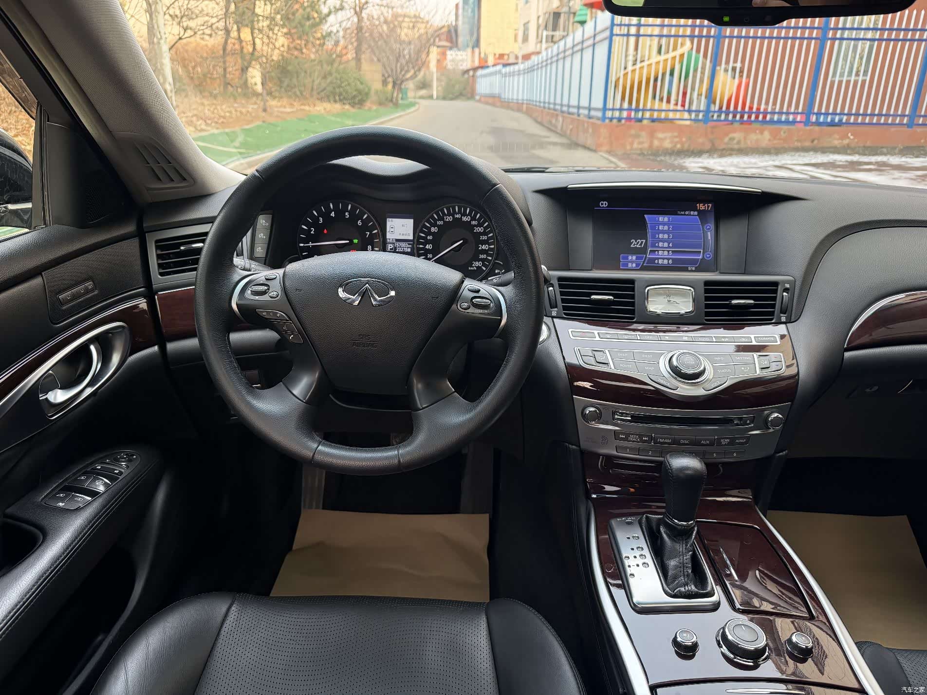 Infiniti Q70, 2016 15