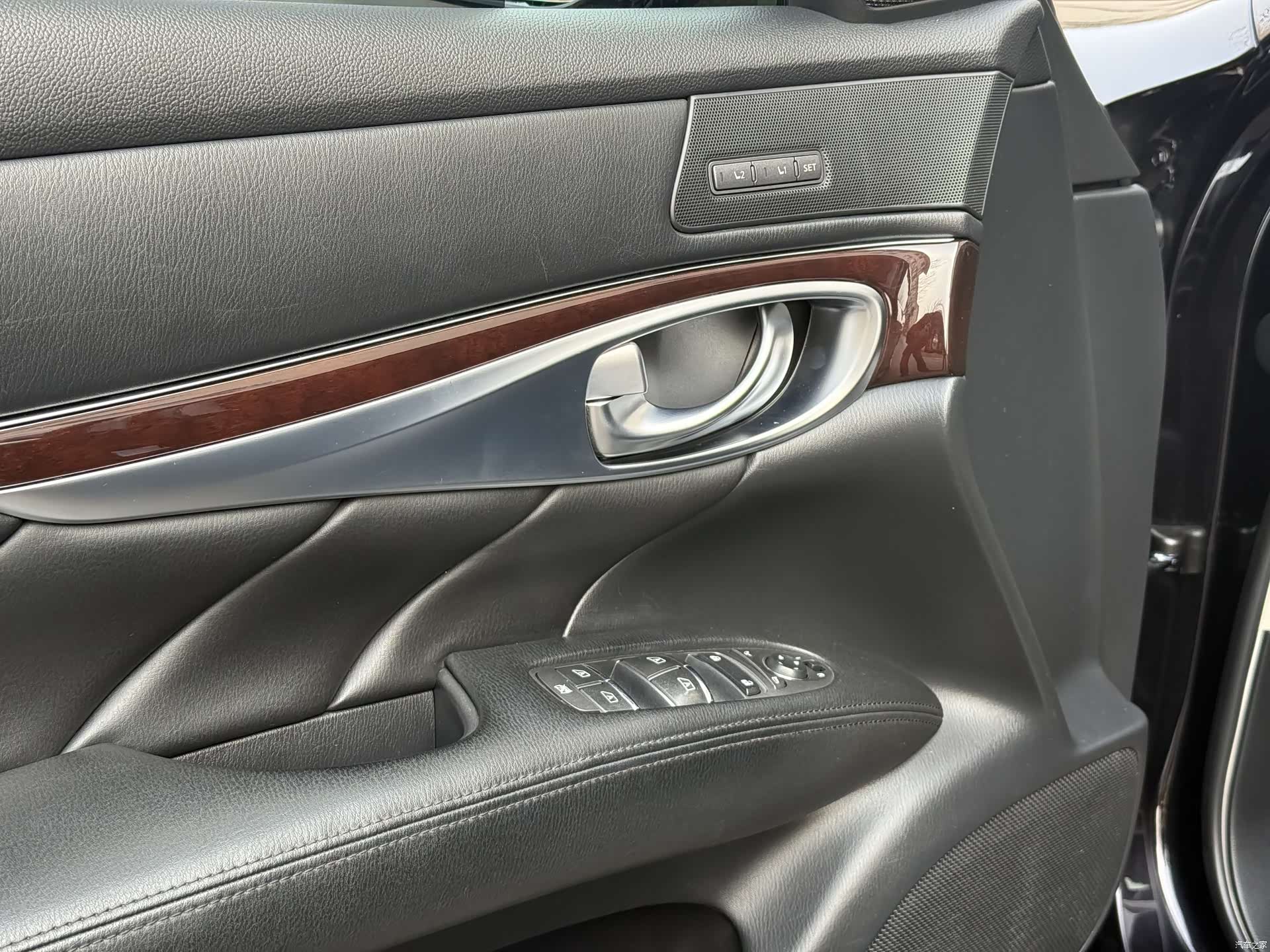 Infiniti Q70, 2016 19