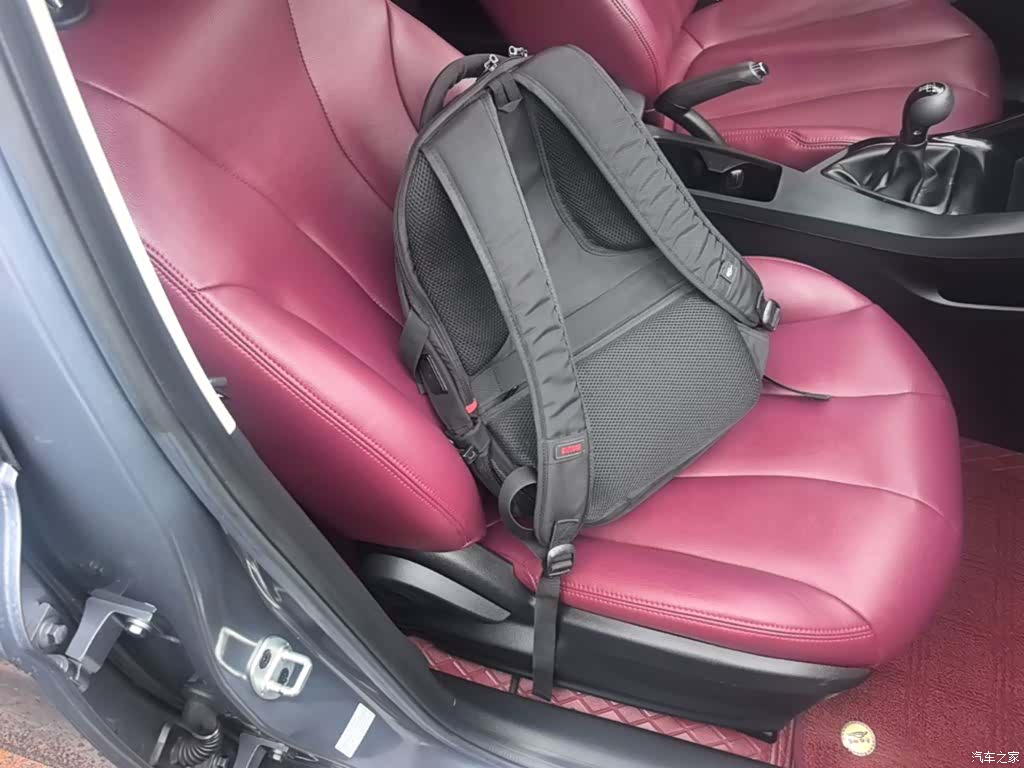 Roewe i5, 2022 25