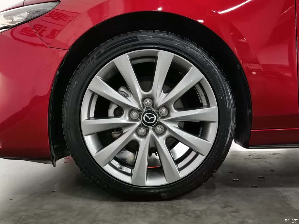 Mazda Mazda3, 2021 17