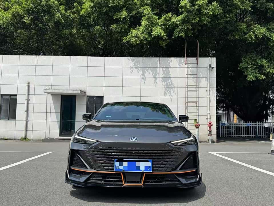 Changan UNI-V