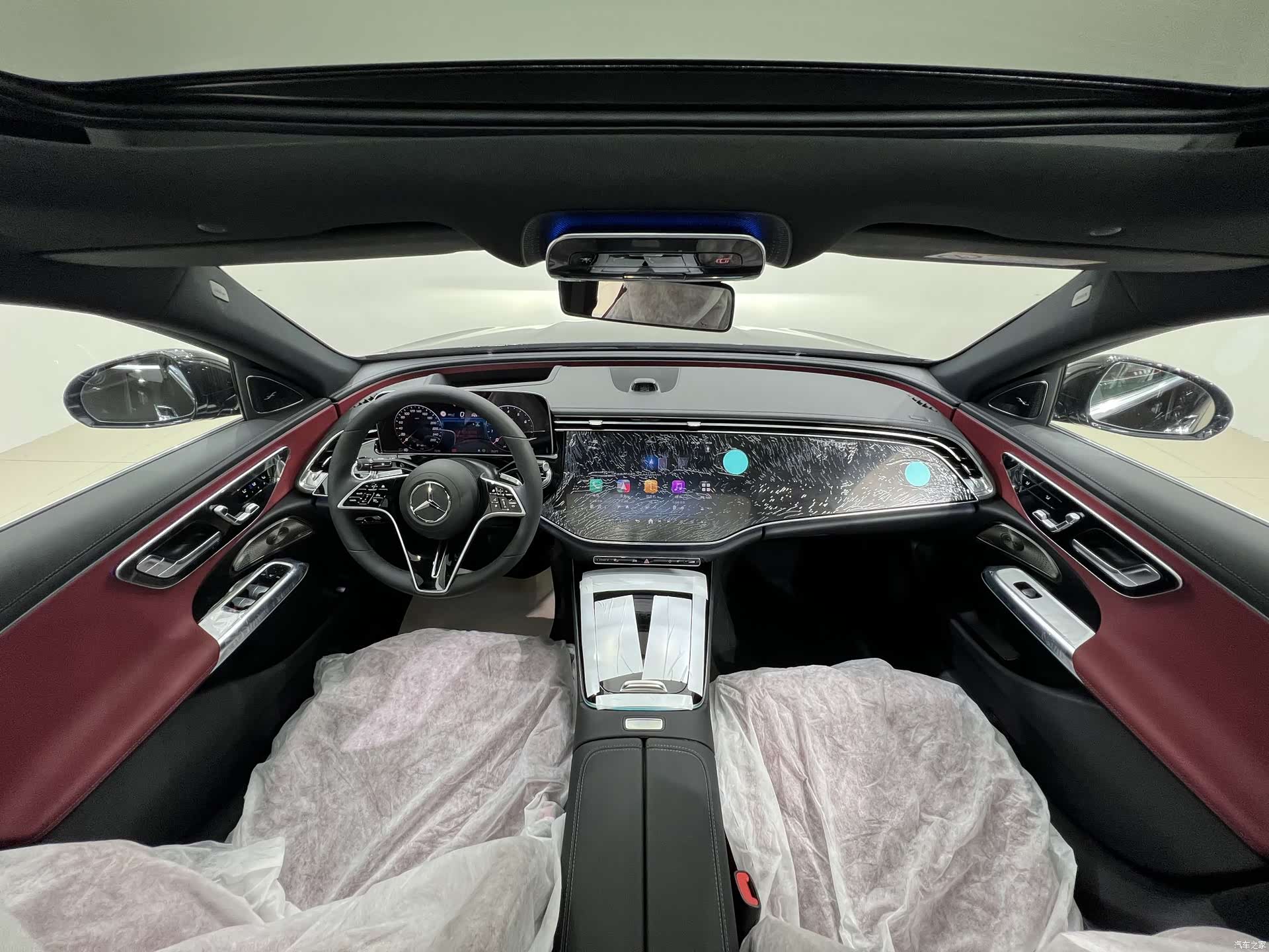 Mercedes-Benz E-Class, 2024 все фото