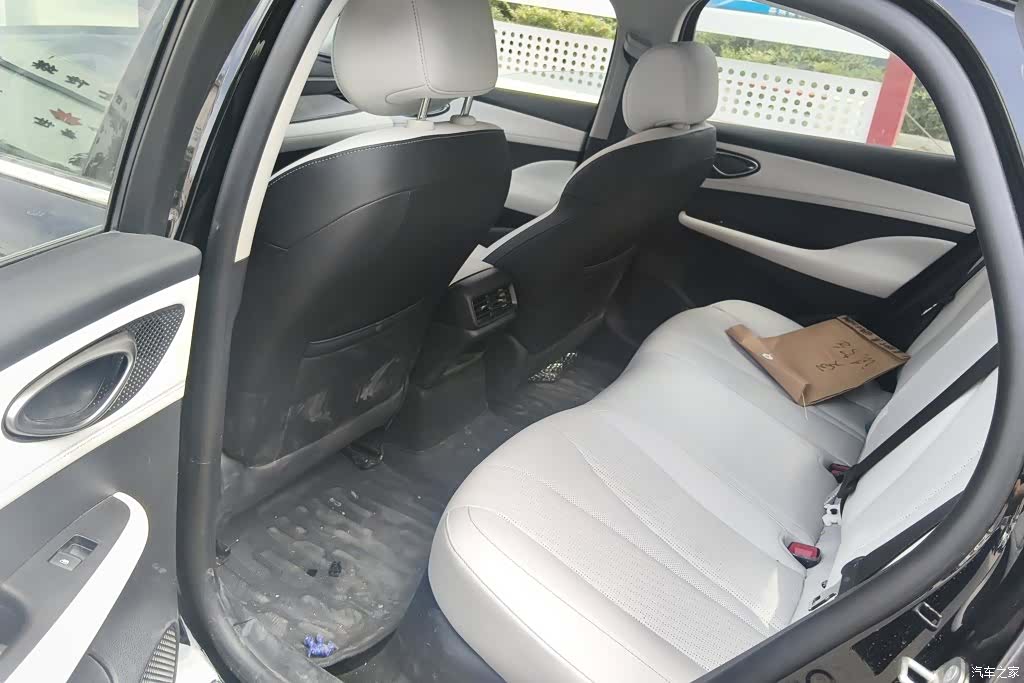 BYD Seal, 2025 11
