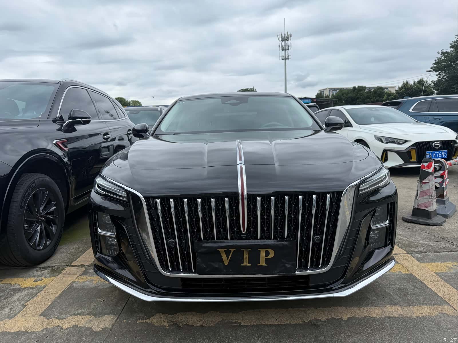 Hongqi H5, 2024 3