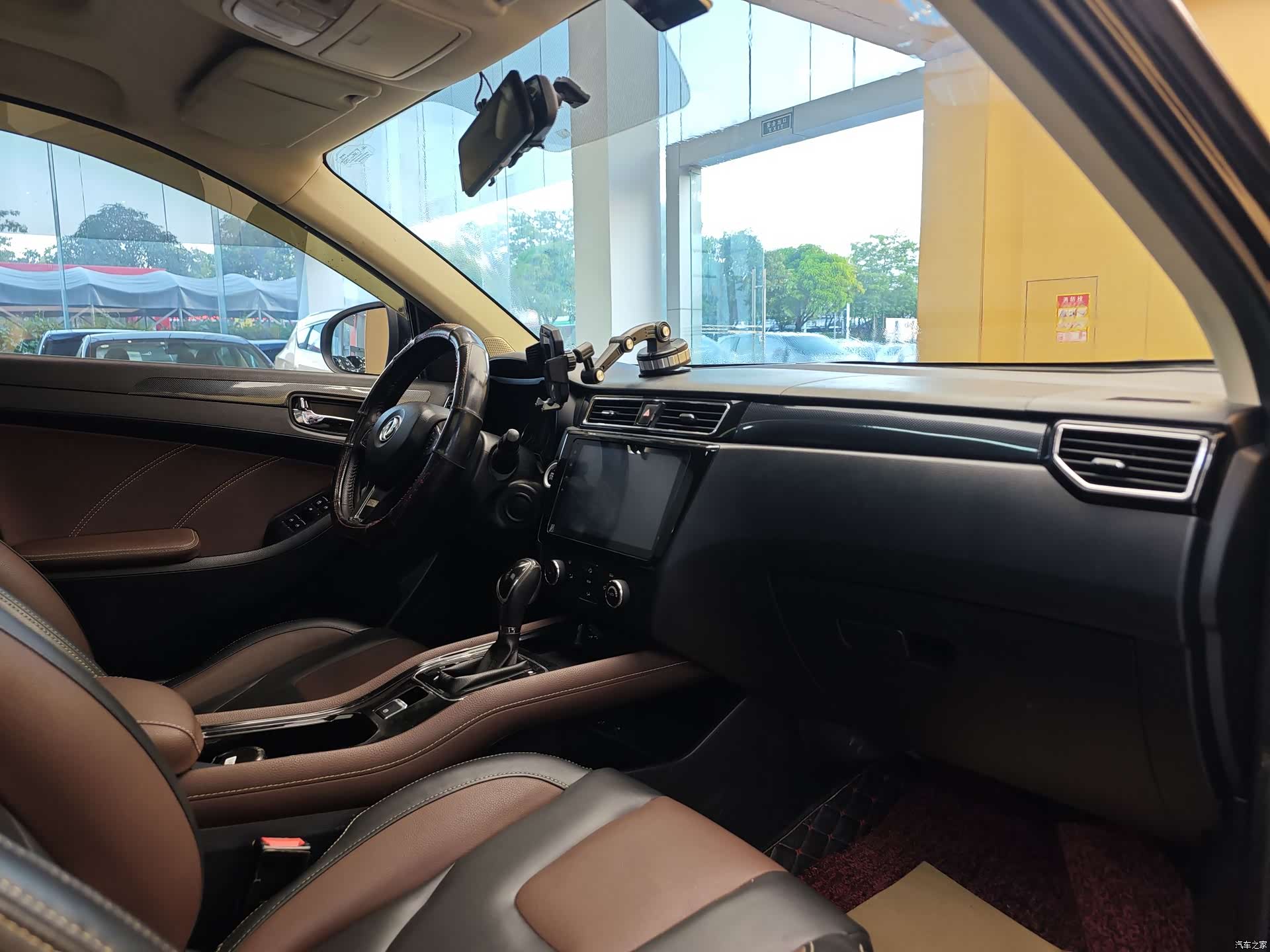 DongFeng 580, 2017 32