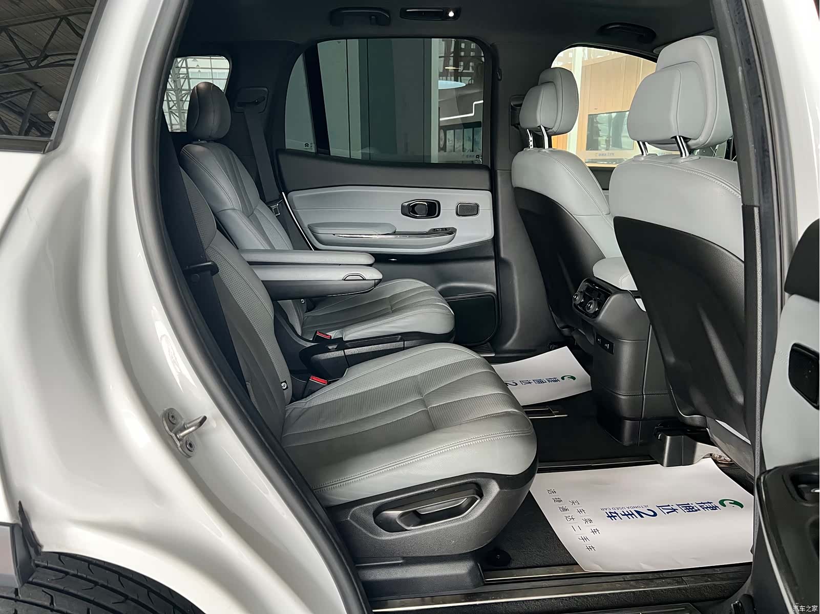 NIO ES8, 2020 27