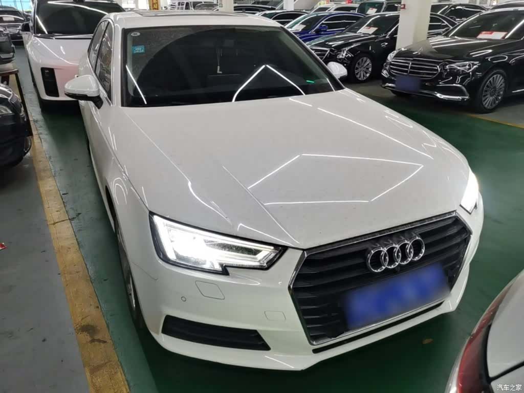 Audi A4L, 2017 3