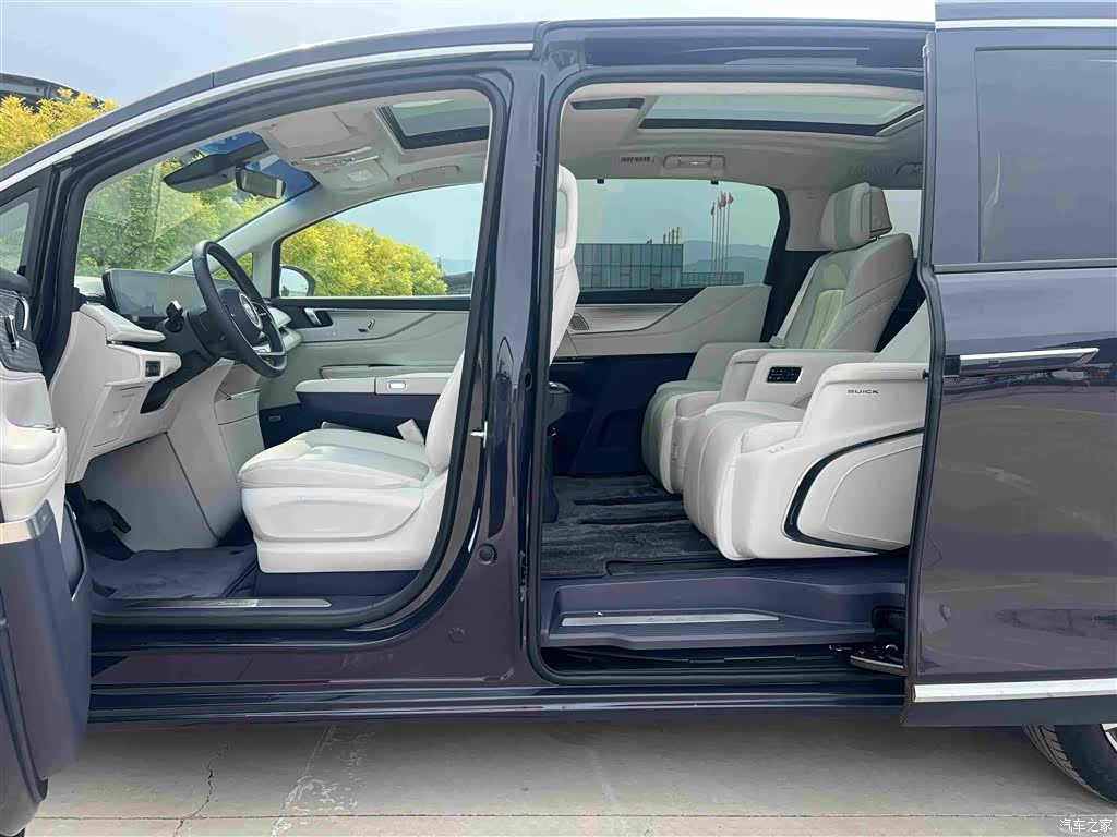 Buick GL8, 2025 7