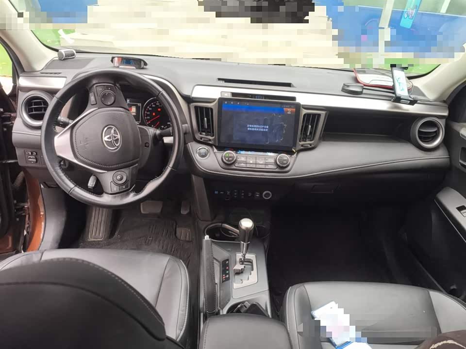Toyota RAV4 Rongfang