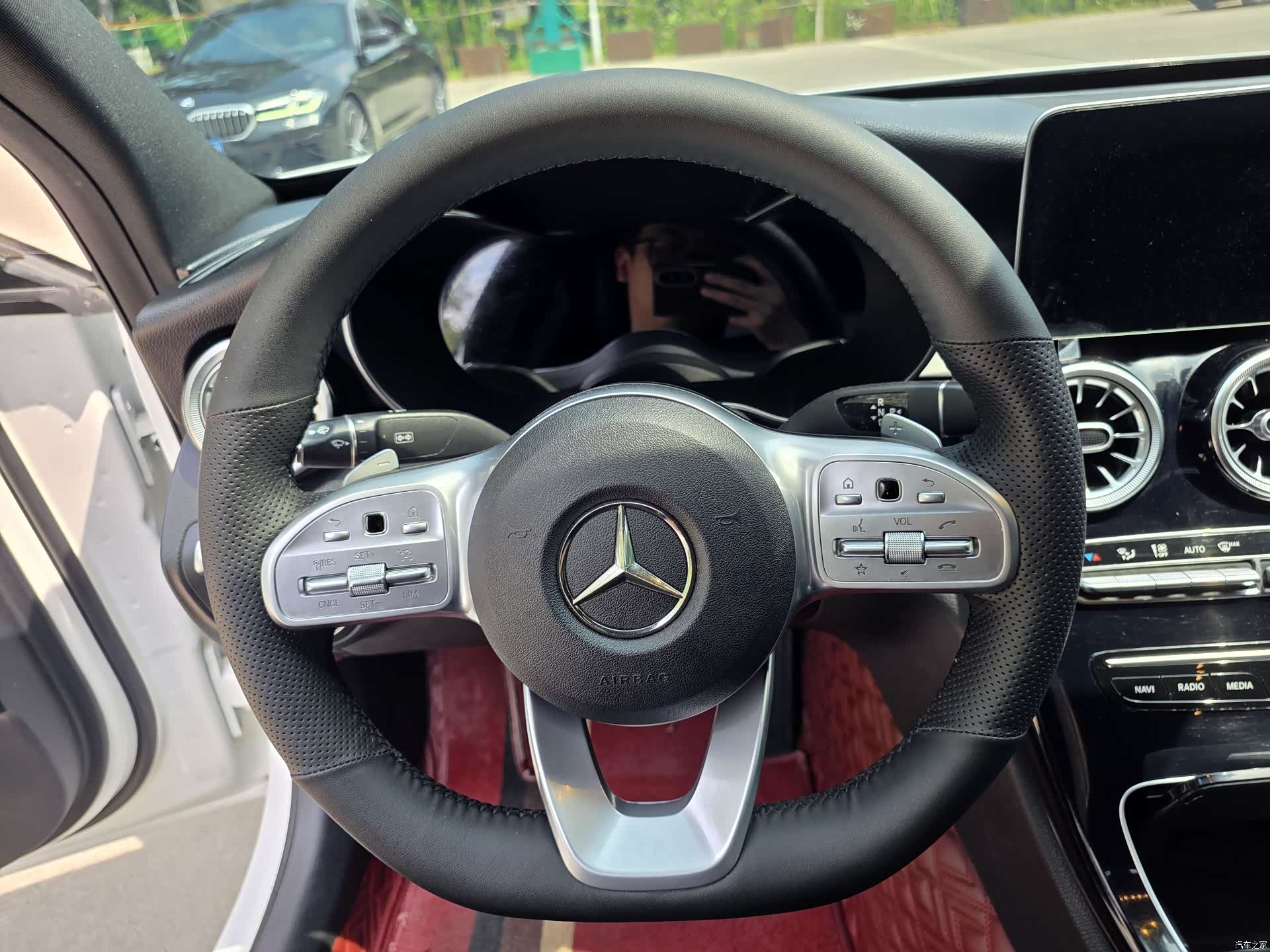 Mercedes-Benz C-Class, 2019 9