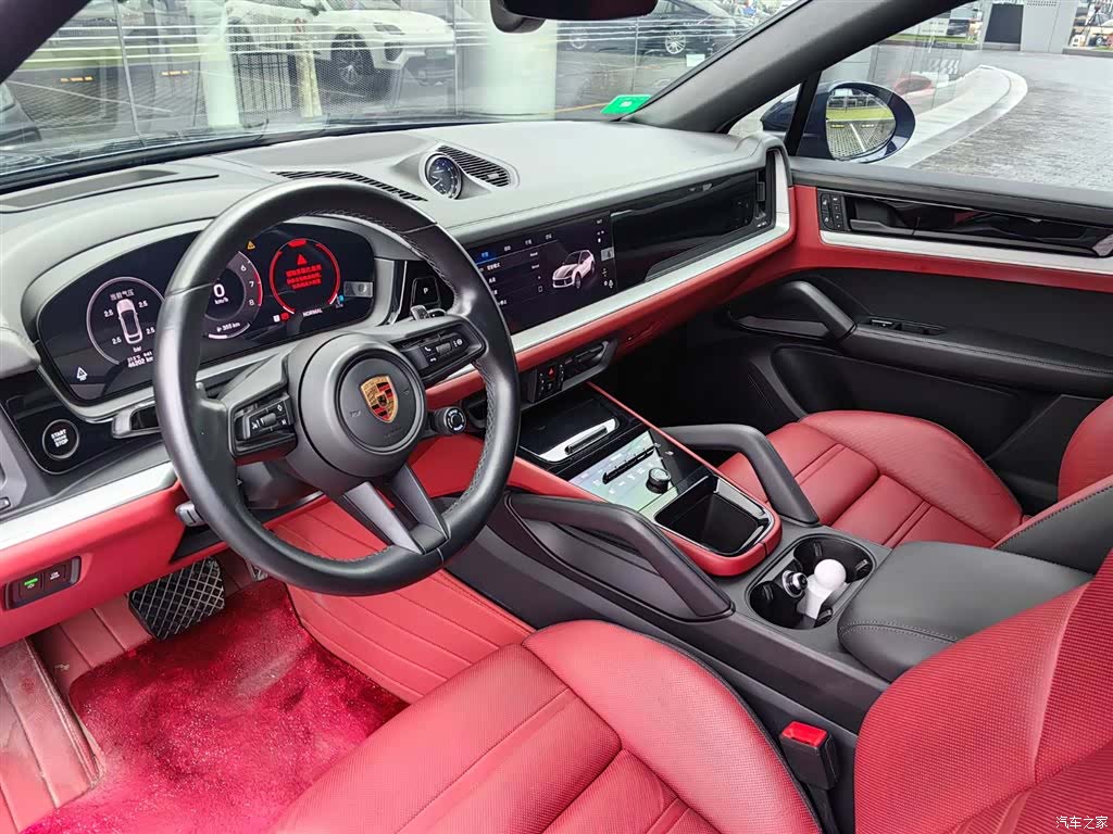 Porsche Cayenne, 2024 4